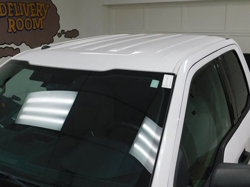 Used 2018 Ford F150 XLT w/ Heavy-Duty Payload Package image 23