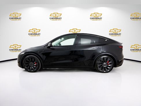 Used 2022 Tesla Model Y Performance AWD/4WD image 4