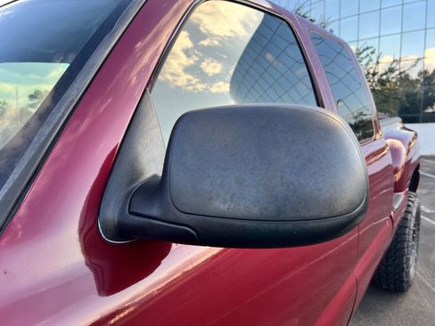 Used 2004 Chevrolet Silverado 1500 LS w/ Light Duty Power Package image 13