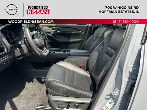 Certified 2023 Nissan Rogue SL w/ SL Premium Package AWD/4WD image 25