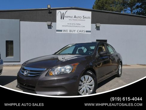 Used 2011 Honda Accord LX image 1