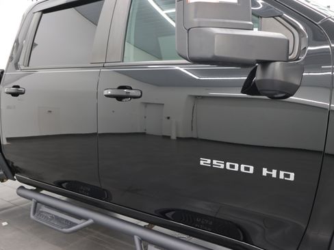 Used 2024 Chevrolet Silverado 2500 LT AWD/4WD image 23