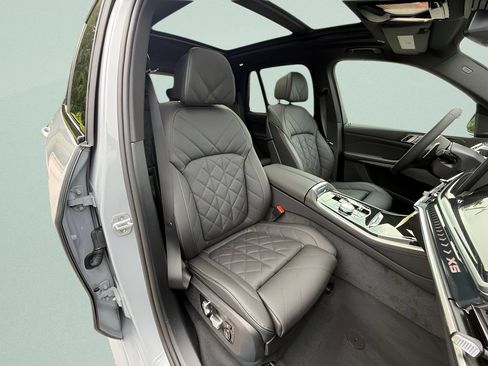 New 2026 BMW X5 xDrive40i w/ Executive Package AWD/4WD image 24