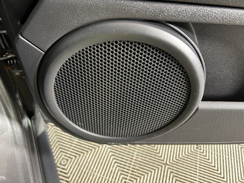 Used 2012 Jeep Patriot Latitude w/ Sun/Sound Group AWD/4WD image 26