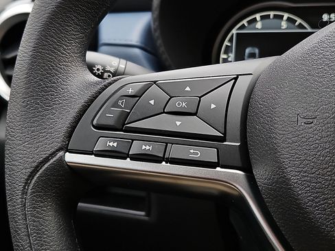 New 2025 Nissan Versa SV w/ Trunk Package image 17