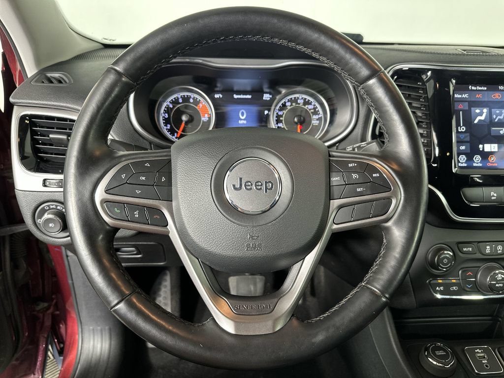 Used 2020 Jeep Cherokee Limited AWD/4WD image 13
