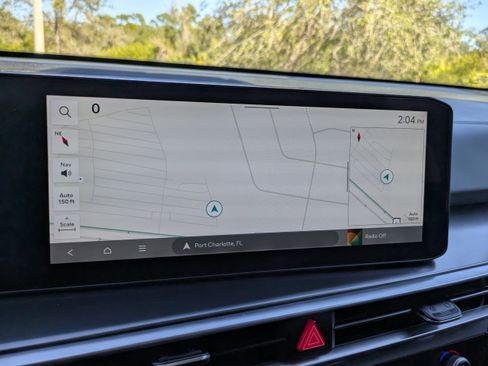 Certified 2025 Kia Sorento S image 26