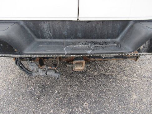 Used 2015 Chevrolet Express 2500 RWD image 19