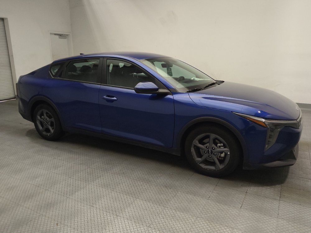 Used 2025 Kia K4 FWD image 11