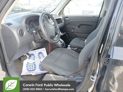 Used 2010 Jeep Patriot Sport image 15