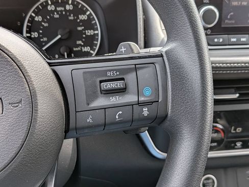 Certified 2023 Nissan Rogue SV AWD/4WD image 17