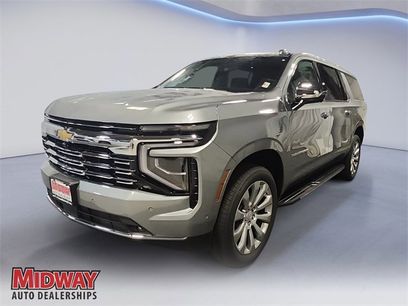 New 2026 Chevrolet Suburban Premier w/ Sun And Tow Package