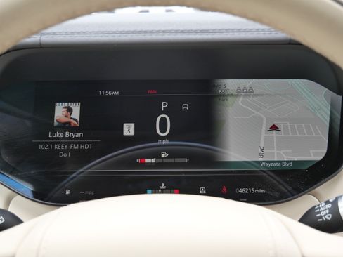 Certified 2023 Land Rover Range Rover SE AWD/4WD image 24