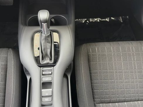 Used 2024 Honda HR-V LX image 21