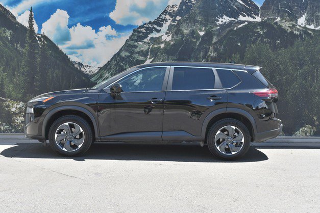 Used 2026 Nissan Rogue SV AWD/4WD image 7