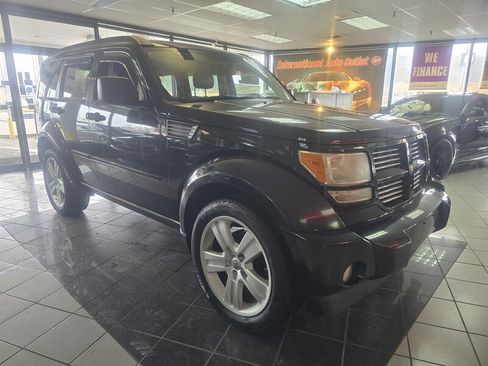 Used 2011 Dodge Nitro Heat image 3