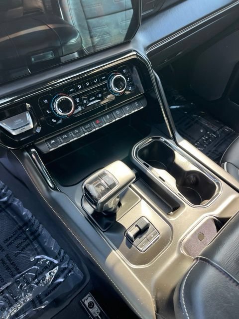 Used 2023 GMC Sierra 1500 AT4X AWD/4WD image 16
