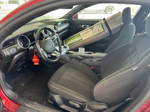 Used 2019 Ford Mustang Coupe w/ Ford Safe & Smart Package RWD image 5