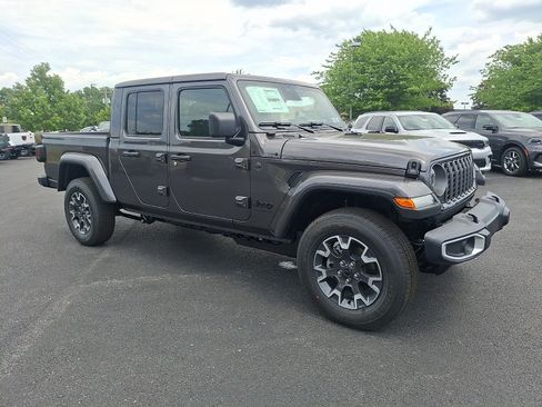 New 2026 Jeep Gladiator Sport AWD/4WD image 2