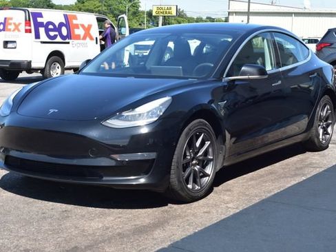 Used 2020 Tesla Model 3 Standard Range RWD image 13