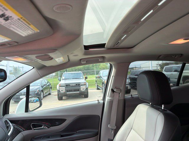 Used 2015 Buick Encore Leather FWD image 5