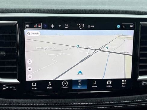 Used 2023 Chrysler Pacifica Touring-L w/ Uconnect Theater Family Group image 14