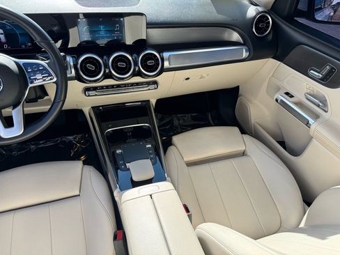 Certified 2021 Mercedes-Benz GLB 250 image 18