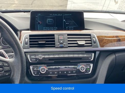 Used 2017 BMW 330i xDrive Sedan AWD/4WD image 10