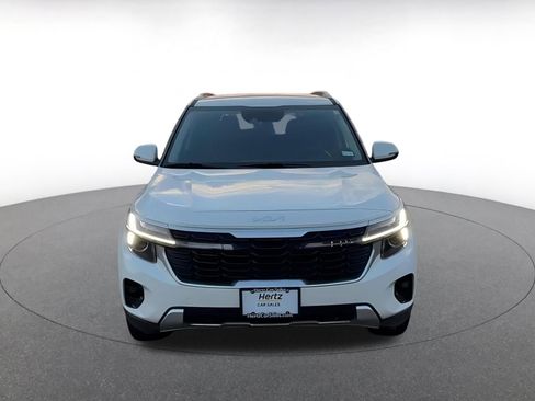 Used 2025 Kia Seltos S image 4