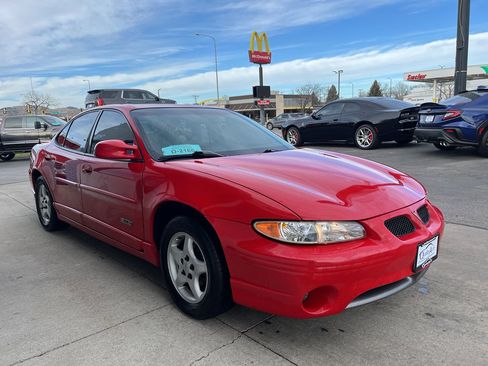 Used 1997 Pontiac Grand Prix GT w/ Opt Pkg image 4