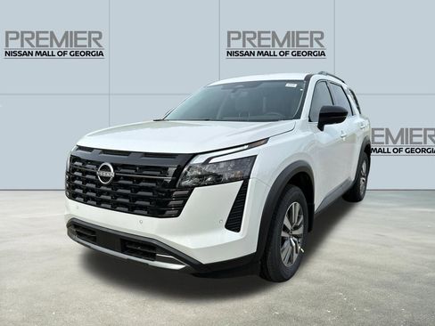 New 2026 Nissan Pathfinder SL AWD/4WD image 1