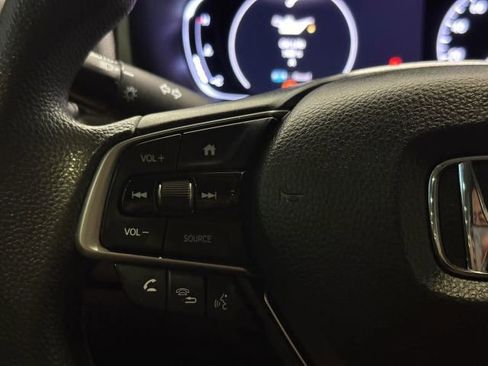 Used 2020 Honda Accord LX image 14