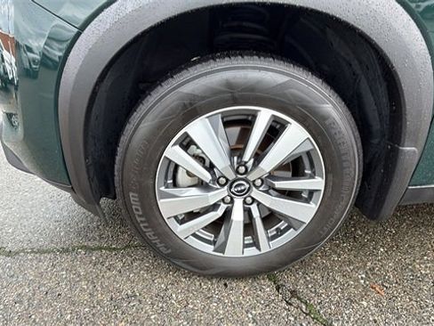 Used 2023 Nissan Pathfinder SL image 10