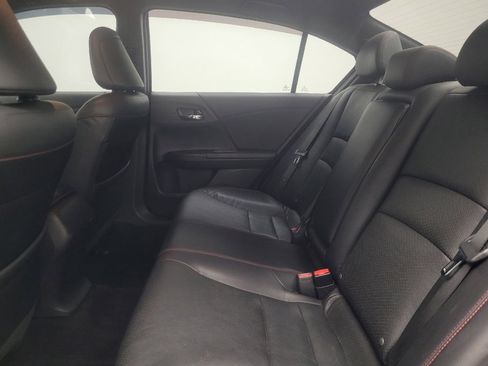 Used 2017 Honda Accord Sport Special Edition image 18