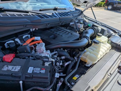 Used 2021 Ford F150 Lariat AWD/4WD image 45