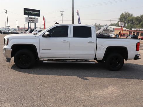 Used 2018 GMC Sierra 1500 SLE w/ Suspension Package, Off-Road AWD/4WD image 4