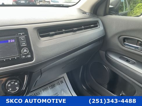 Used 2021 Honda HR-V LX image 24