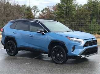 Used 2025 Toyota RAV4 XSE video 2