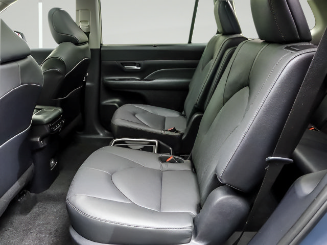 New 2026 Toyota Grand Highlander AWD image 11