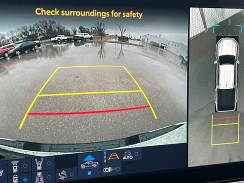 Used 2024 Toyota Tacoma TRD Sport w/ TRD Sport Premium Package image 14