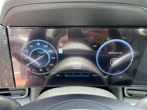 New 2025 Hyundai Elantra Limited image 10