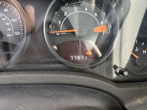 Used 2016 Jeep Patriot Sport image 10