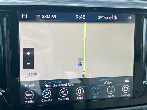 Used 2020 Chrysler Pacifica Touring-L Plus w/ Tire & Wheel Group FWD image 21