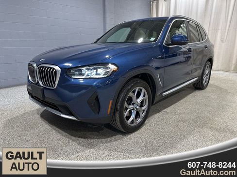 Certified 2023 BMW X3 xDrive30i w/ Premium Package image 4
