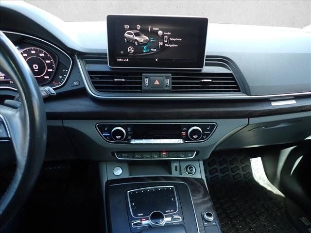 Used 2020 Audi Q5 Prestige w/ Prestige Package AWD/4WD image 10