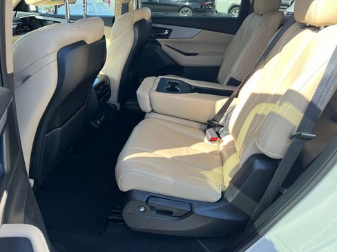 Certified 2023 Acura MDX SH-AWD w/ Technology Package image 23