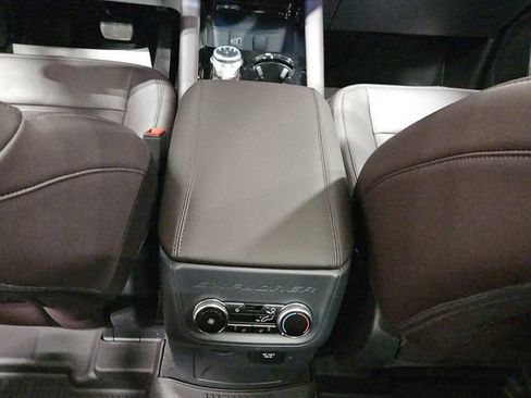 Certified 2026 Ford Explorer Platinum w/ LUX Leather Package AWD/4WD image 15