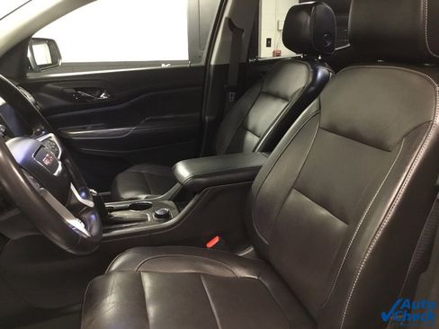 Used 2019 GMC Acadia SLT image 26