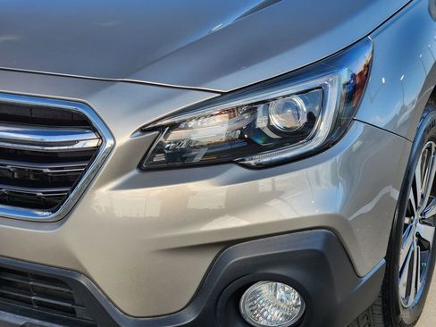 Used 2019 Subaru Outback 2.5i Limited image 9