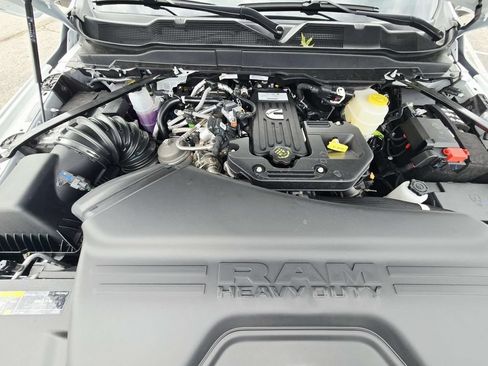New 2026 RAM 2500 Tradesman AWD/4WD image 14